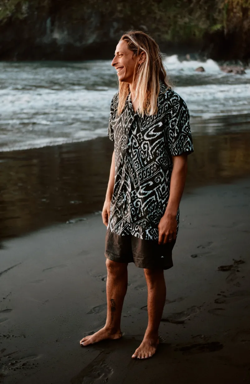 Blouse Print | Black Magic Carpet