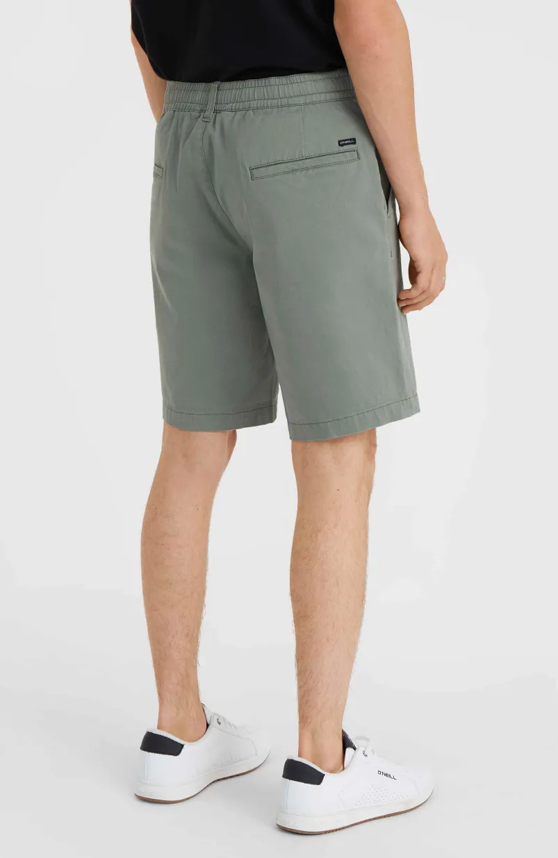 Essentials Chinoshort | Lily Pad