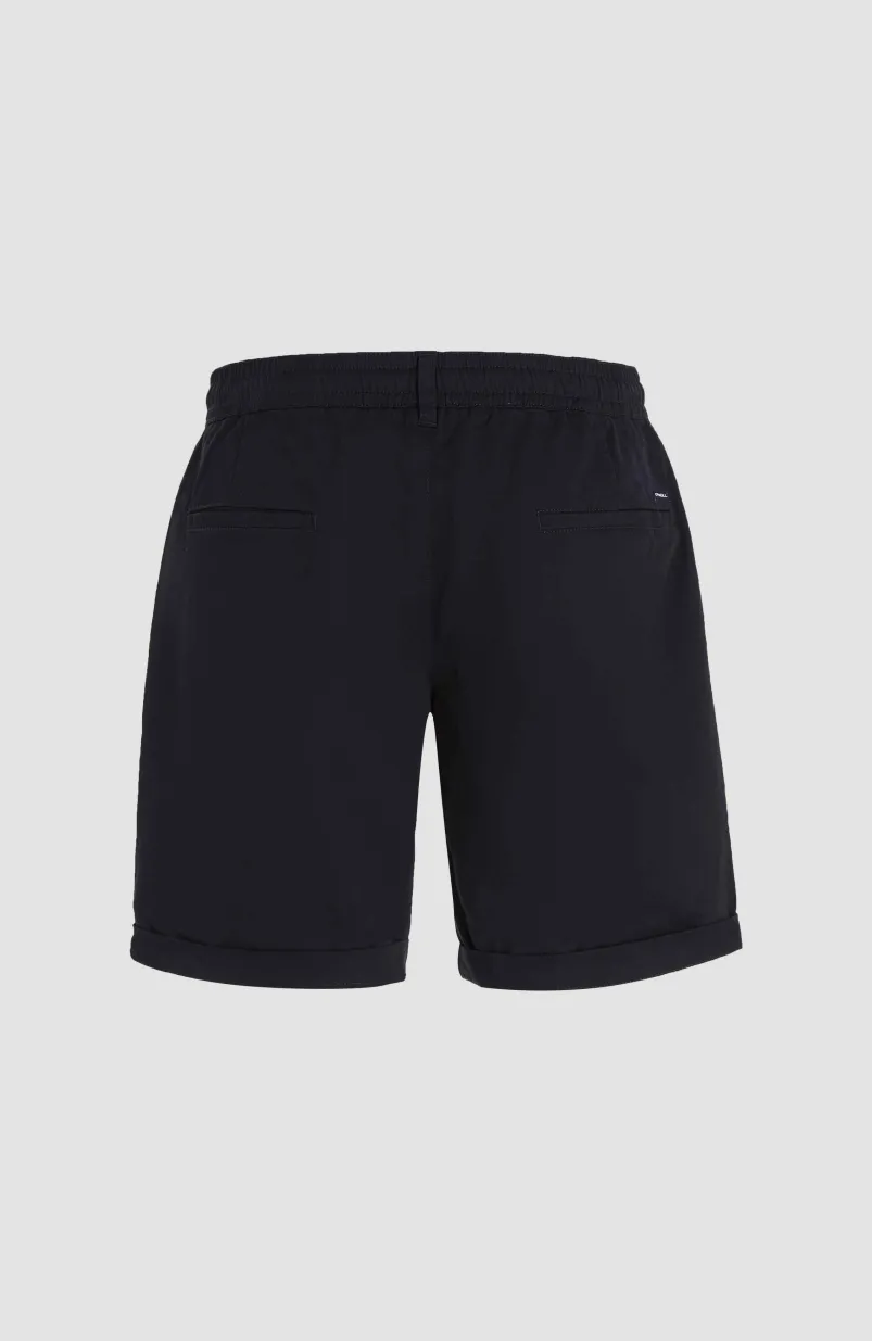 Essentials Chinoshort | Raven