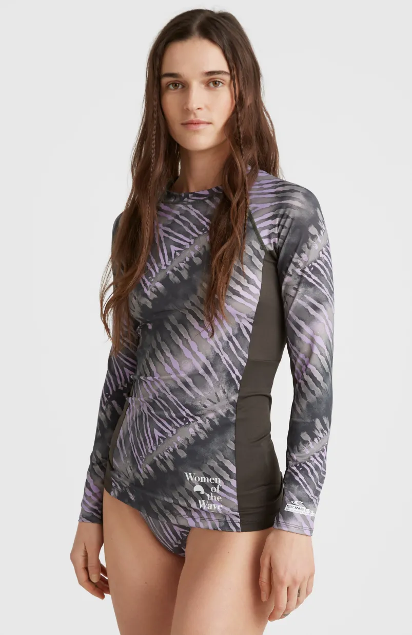 Women Of The Wave Longsleeve UPF 50+ Sun Shirt Skin | Grey Tie Dye