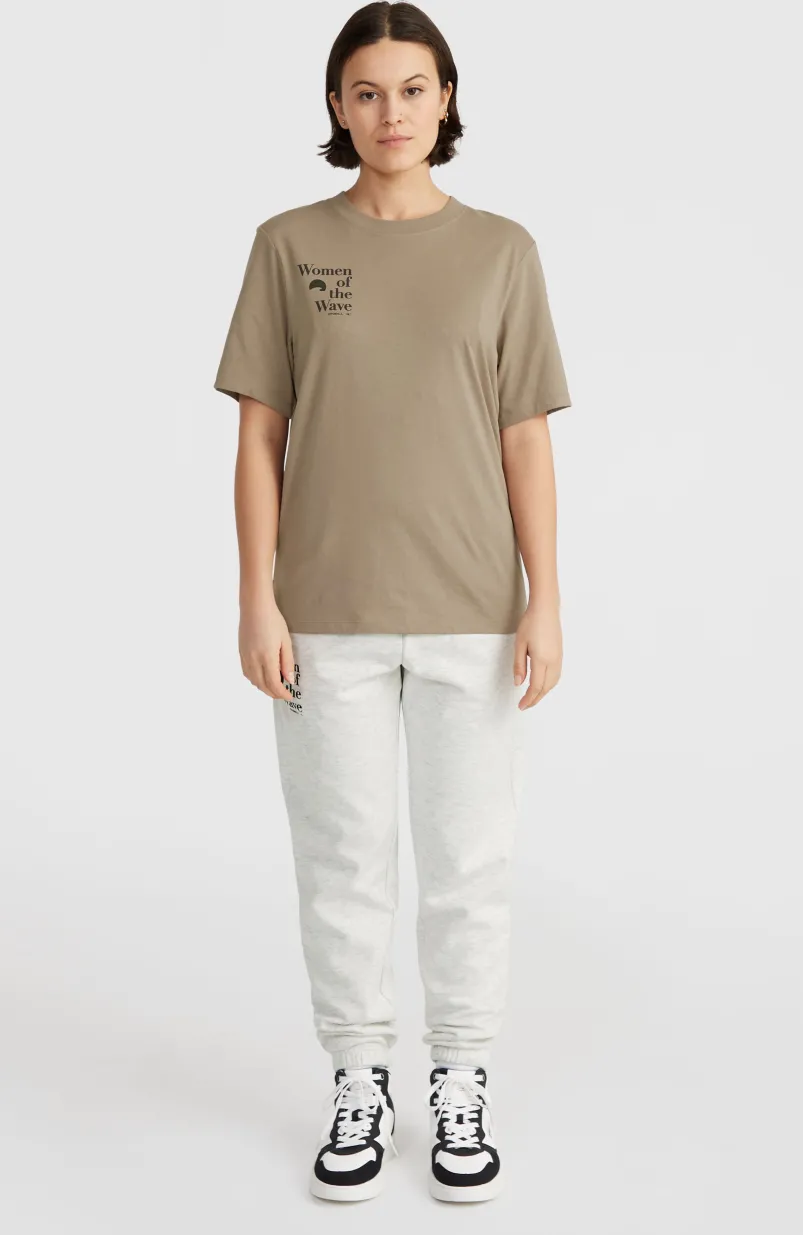 Women Of The Wave T-shirt | Concrete